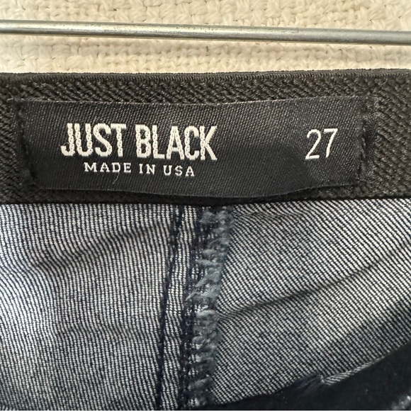 Just Black Flare Jeggings | Pull-On Stretch | Size 27 - Picture 4 of 6
